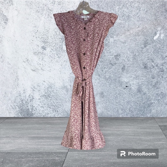 Monteau Dresses & Skirts - Monteau Los Angeles floral dress size large